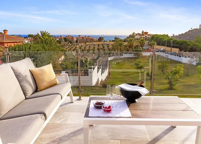 Vivi Homes - Villa Blanca