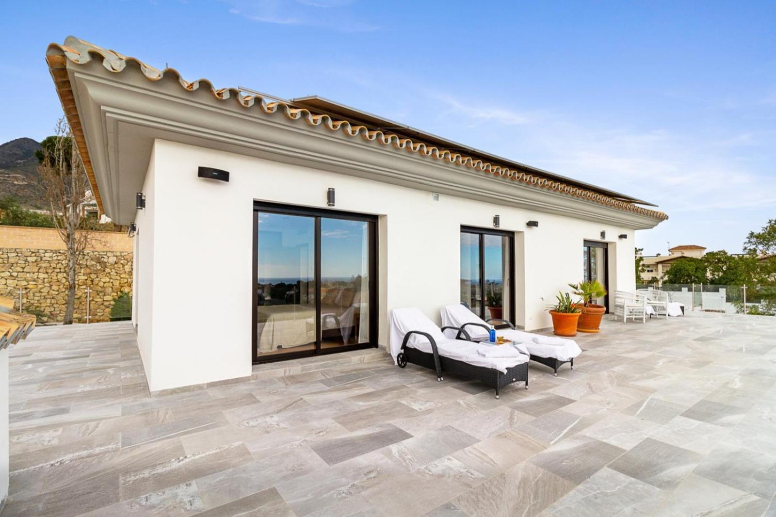 Vivi Homes - Blanca Villa
