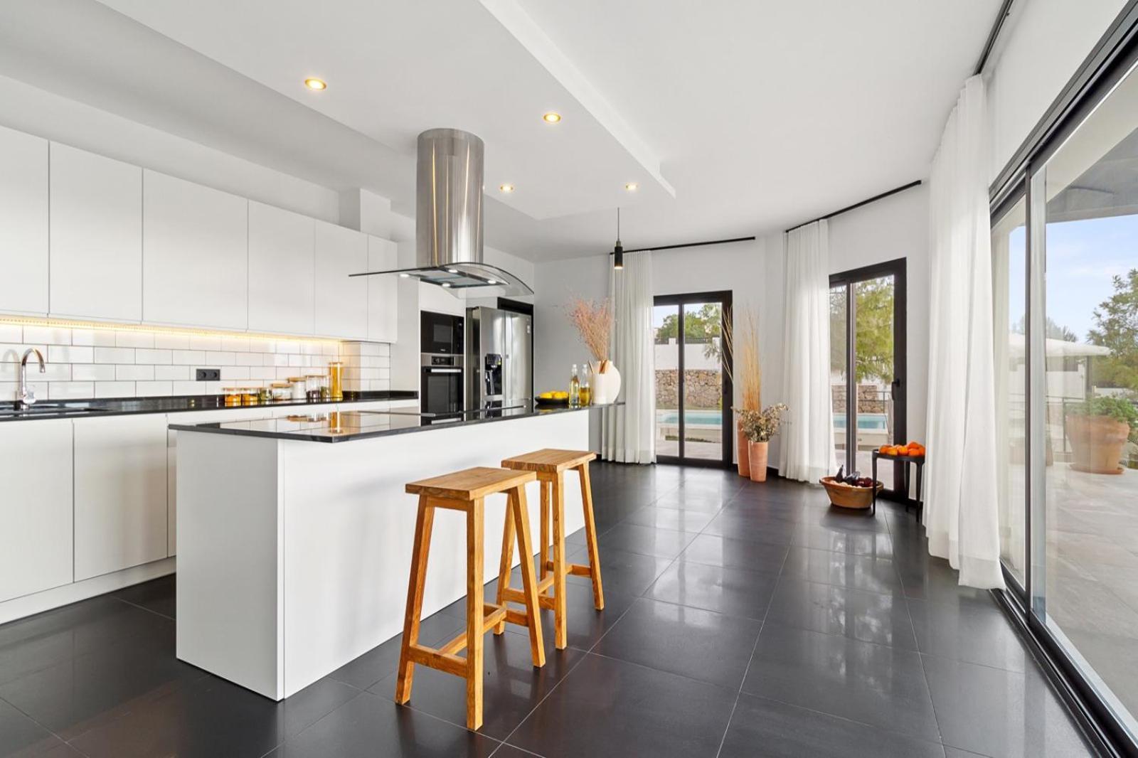 Vivi Homes - Blanca Villa