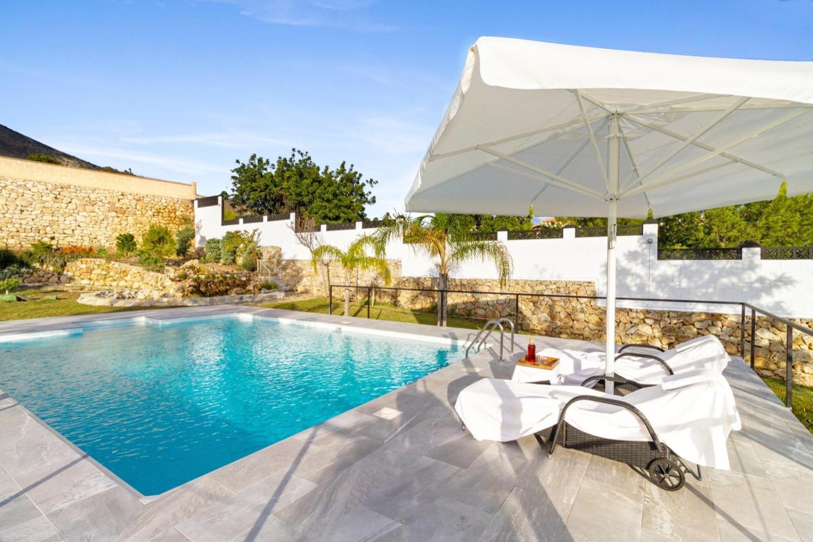 Villa Vivi Homes - Blanca