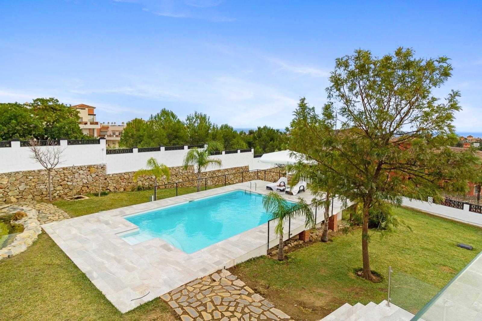 Vivi Homes - Blanca Villa *